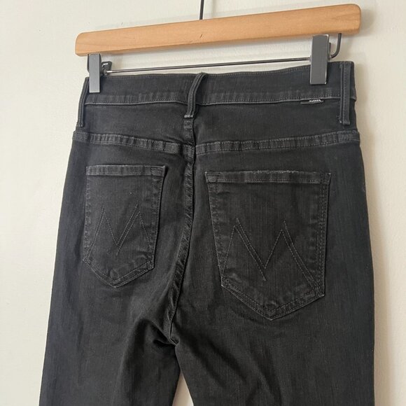 MOTHER The Insider Crop Step Fray Jeans Not Guilty Wash Black Women's Size 27 - Picture 8 of 12